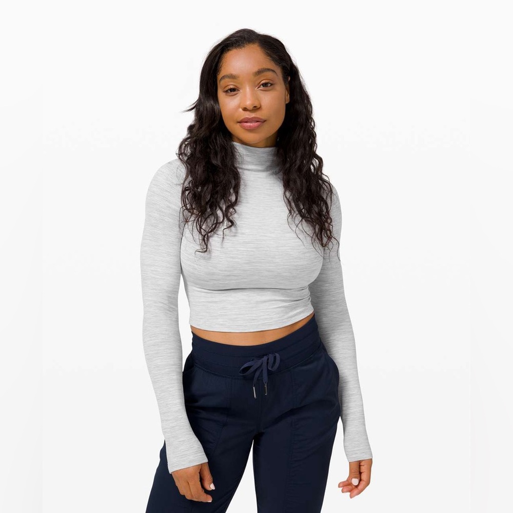 All Aligned Mock Neck, Flawless, Sz 8